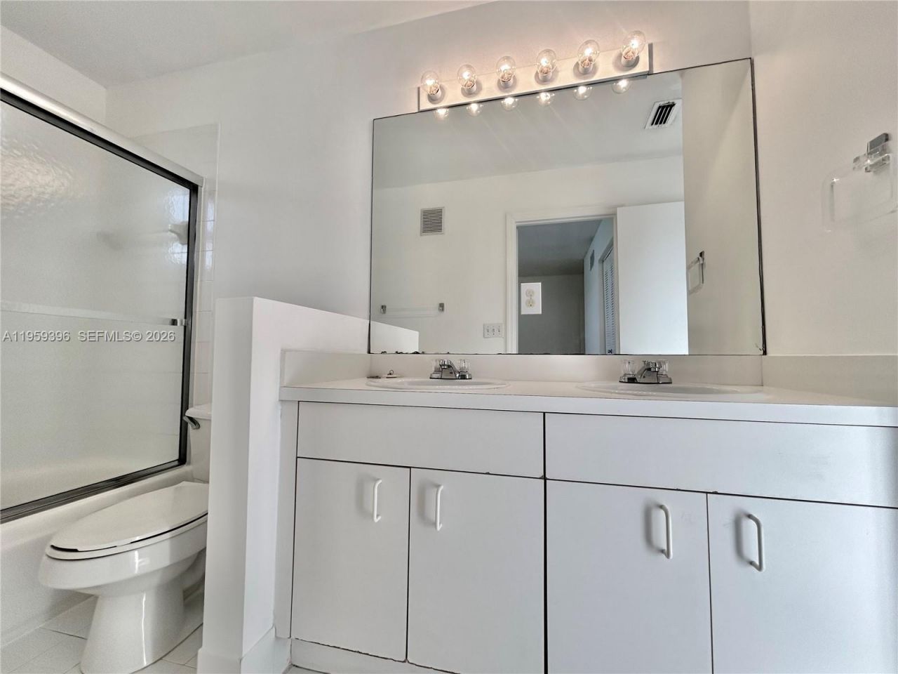 12161 SW 4th St, Unit 1, Pembroke Pines, FL 33025 Photo