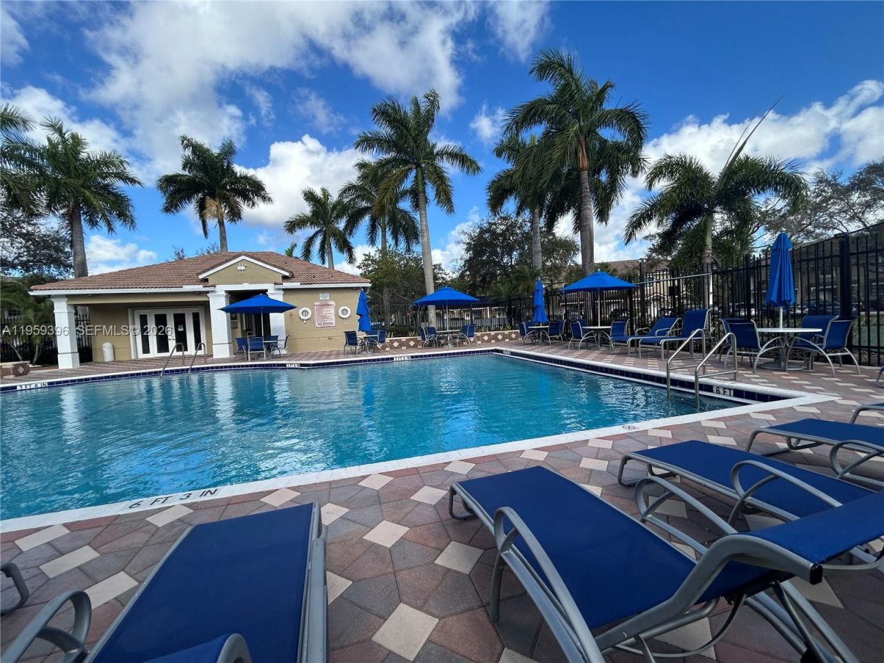 12161 SW 4th St, Unit 1, Pembroke Pines, FL 33025 Photo