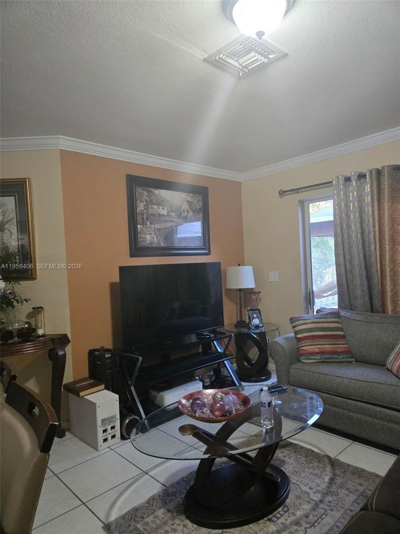 4925 W Lakes Dr, Deerfield Beach, FL 33442 Photo
