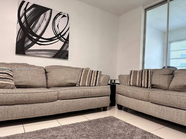 319 NE 14th Ave, Unit 106, Hallandale Beach, FL 33009