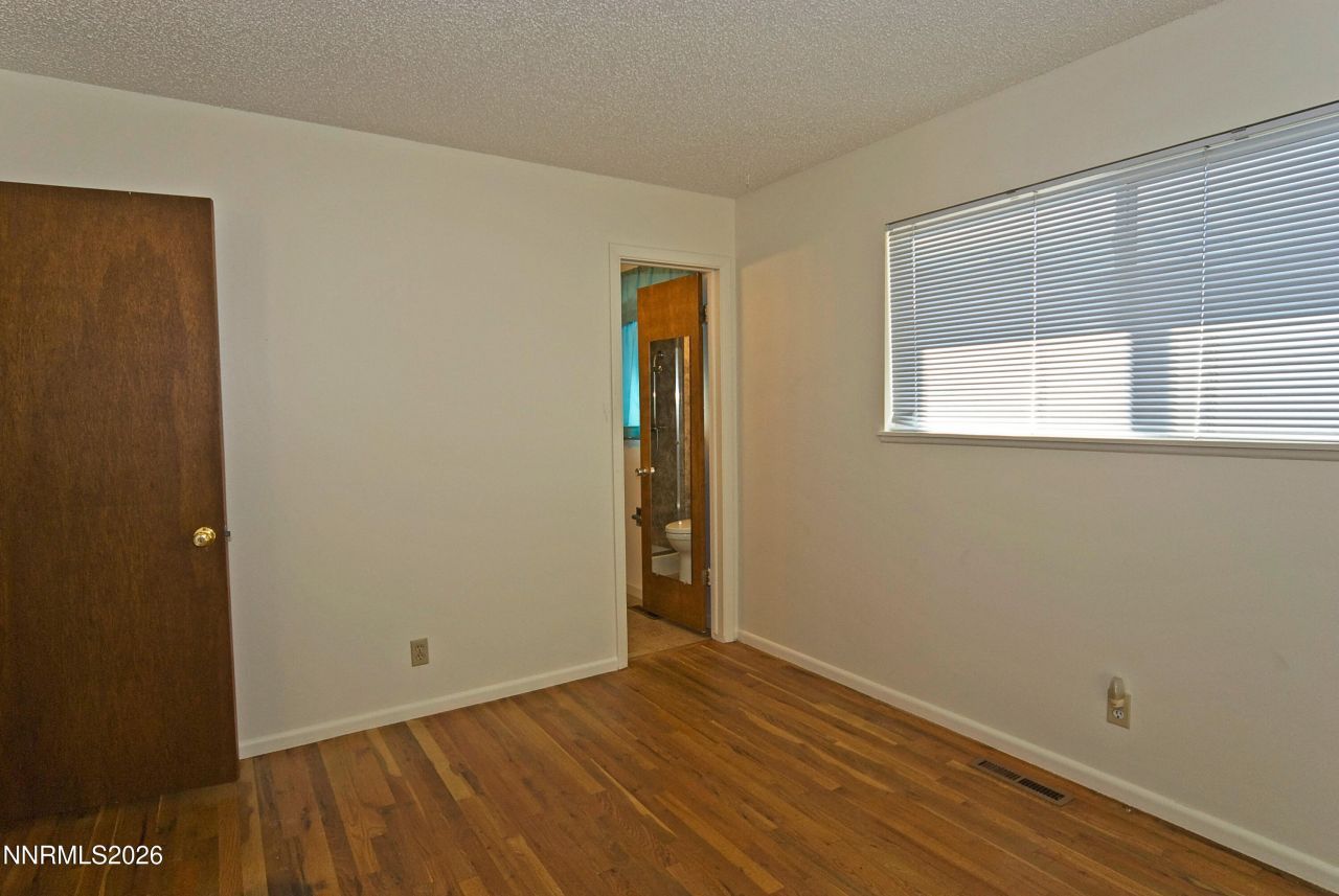 664 James Lane, Reno, NV 89503 Photo