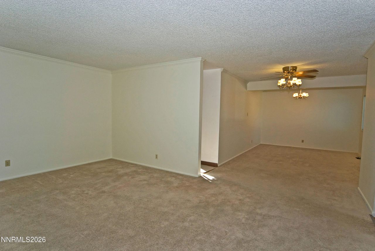 664 James Lane, Reno, NV 89503 Photo