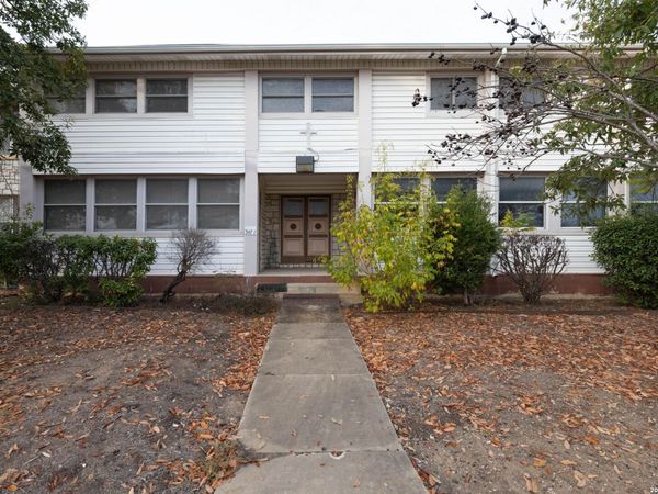 543 CLUB DR, San Antonio, TX 78201