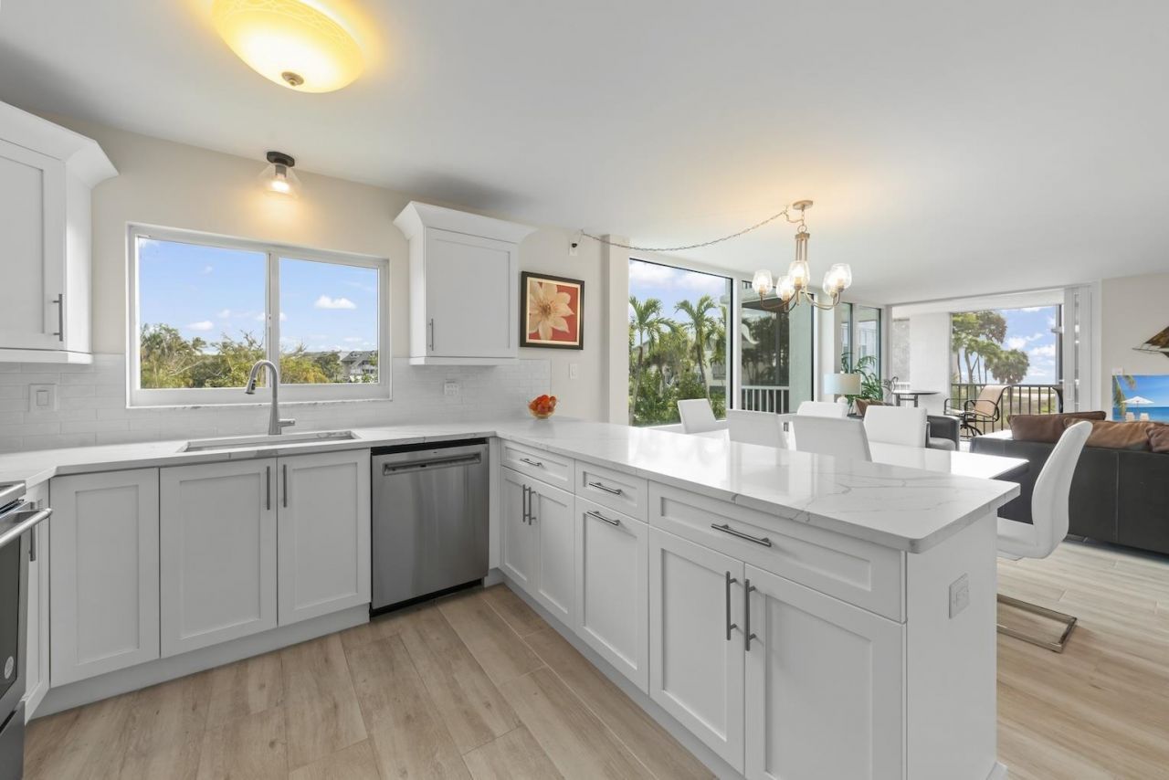 2265 W Gulf Dr, Unit 210F, Sanibel, FL 33957 Photo