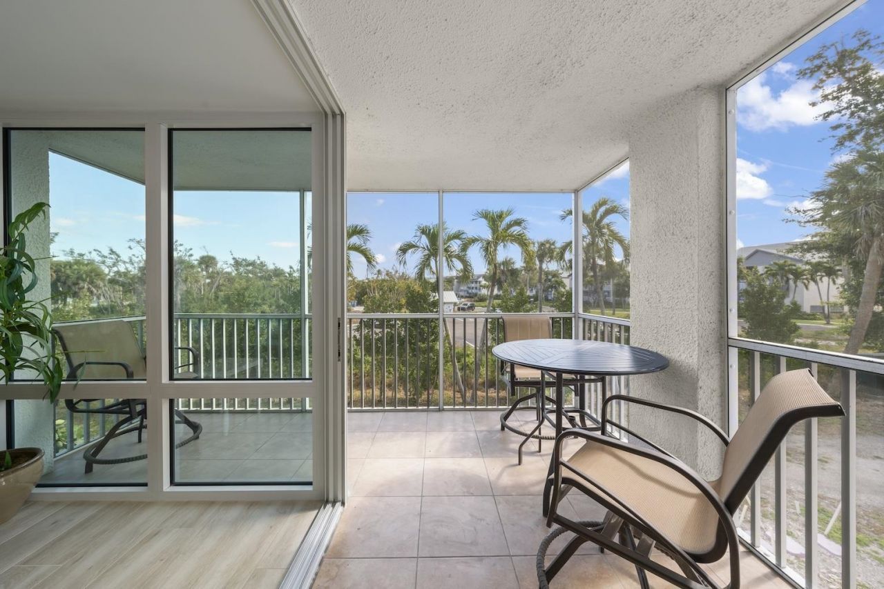 2265 W Gulf Dr, Unit 210F, Sanibel, FL 33957 Photo