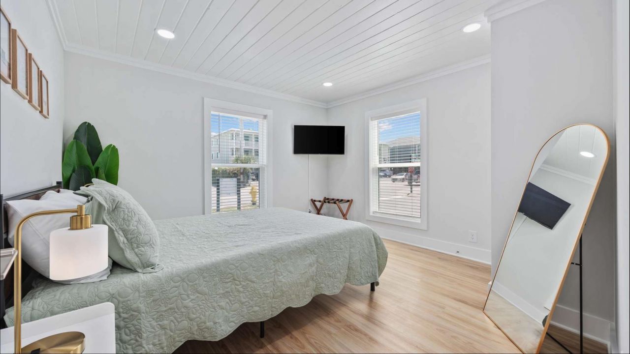 4501 N Ocean Blvd. Photo 19