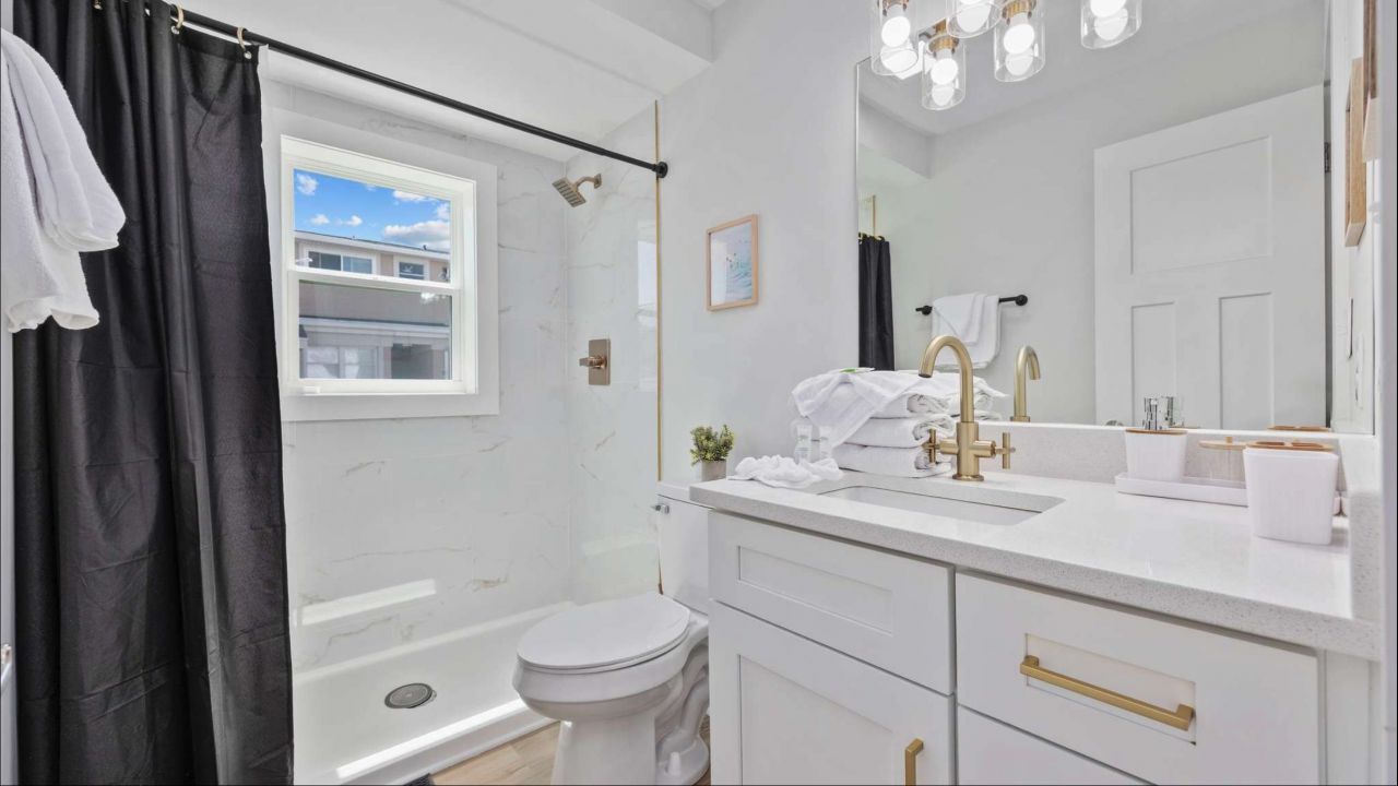 4501 N Ocean Blvd. Photo 20