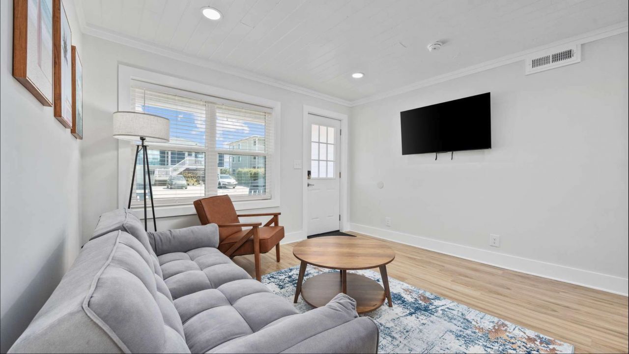 4501 N Ocean Blvd. Photo 28