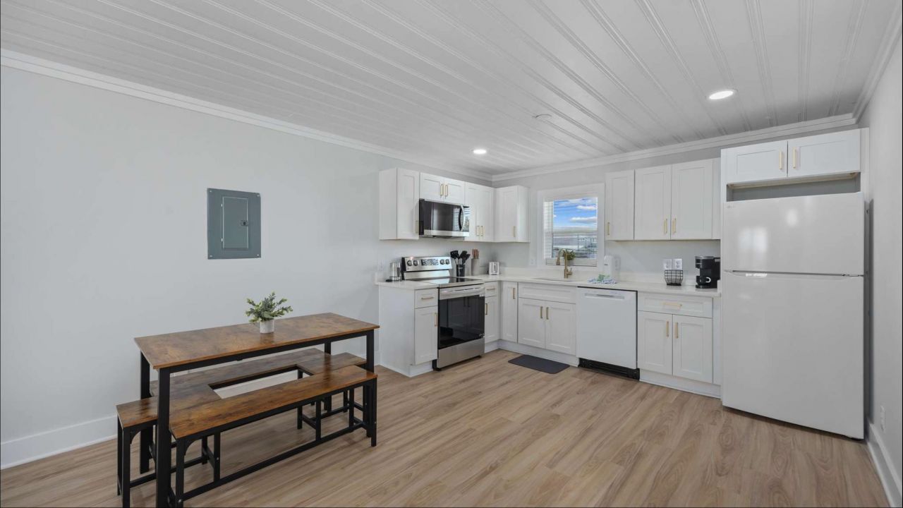 4501 N Ocean Blvd. Photo 36