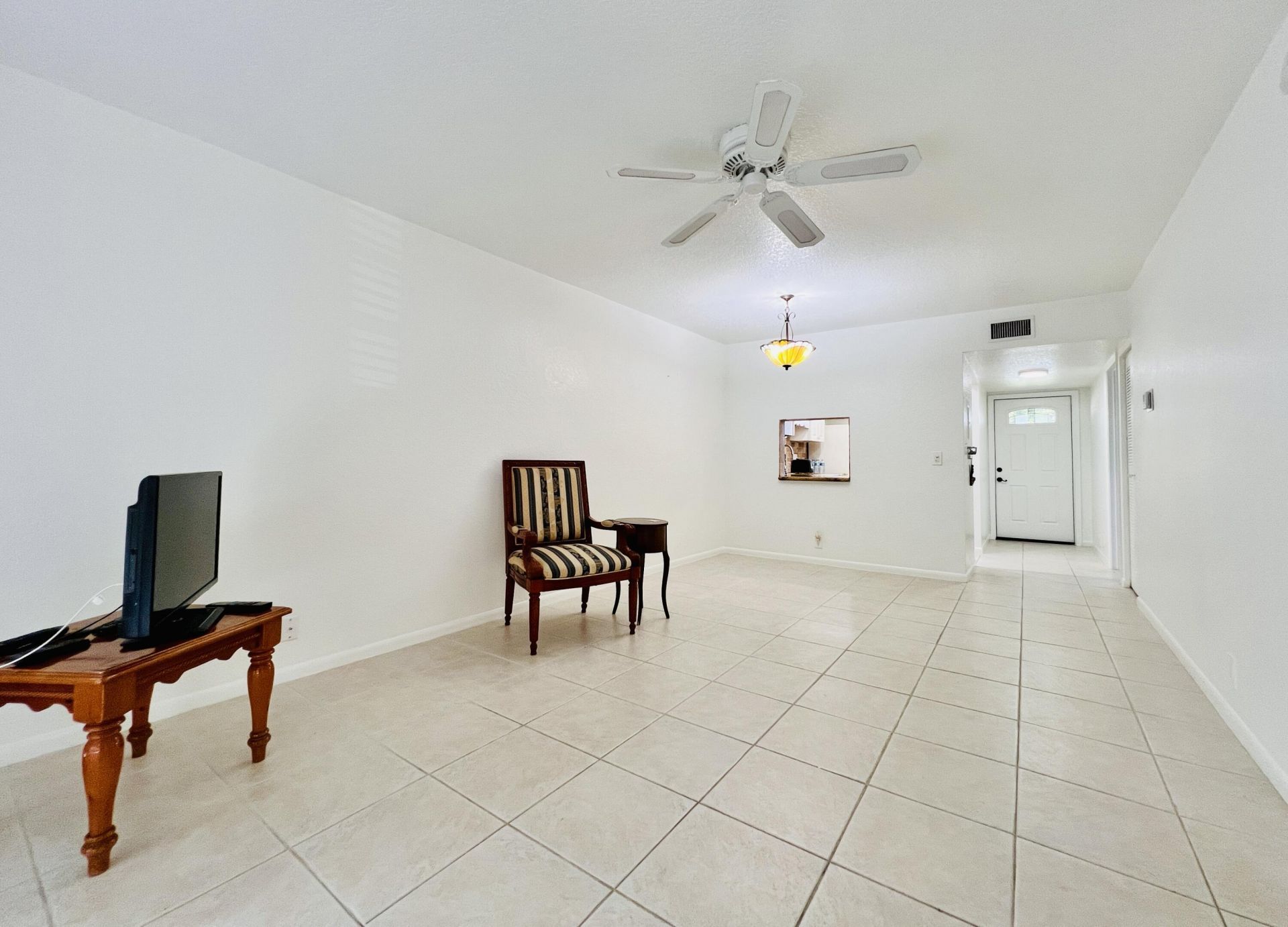 150 Lake Meryl Drive, Unit 247, West Palm Beach, FL 33411 Photo