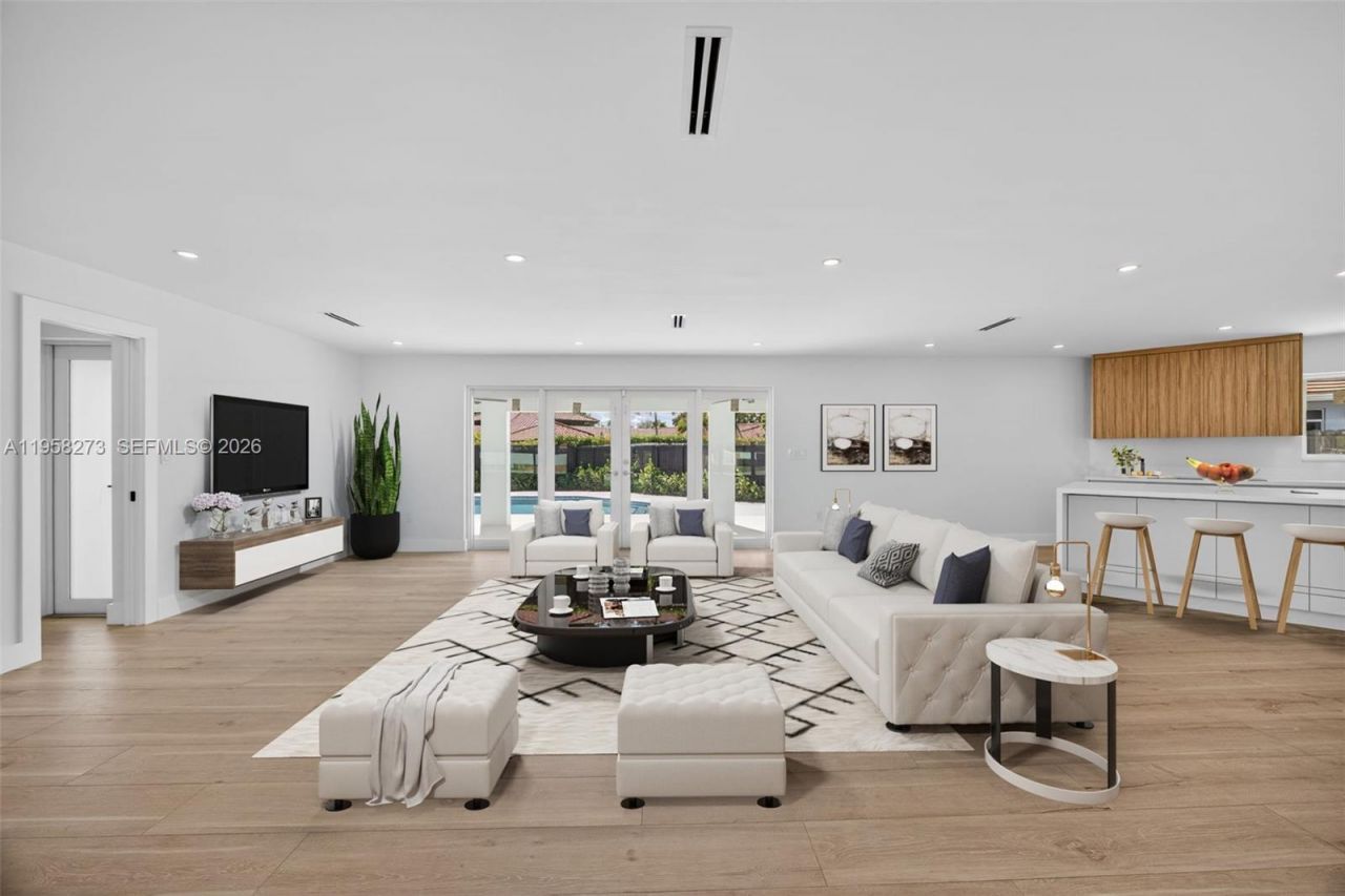 10380 SW 56th Ter, Miami, FL 33173 Photo