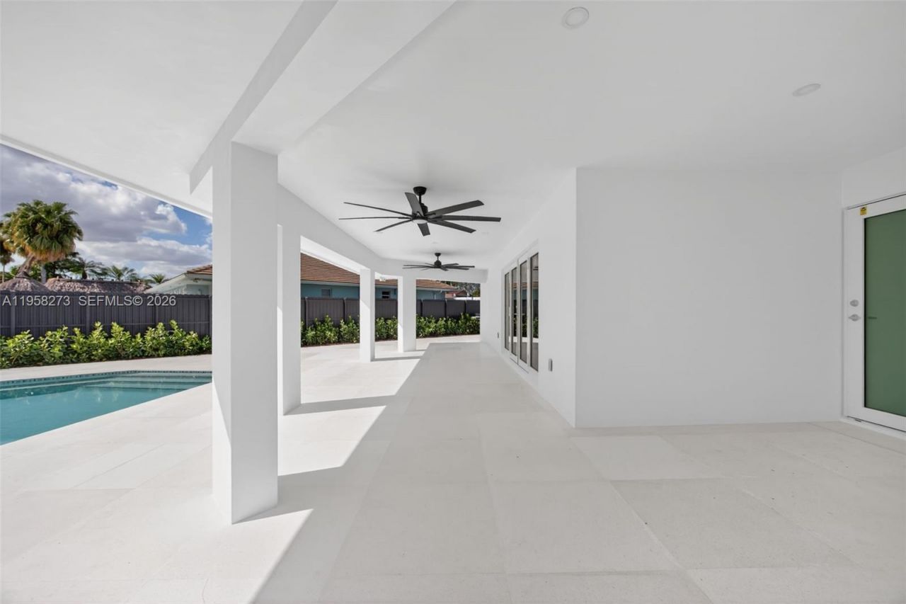 10380 SW 56th Ter, Miami, FL 33173 Photo