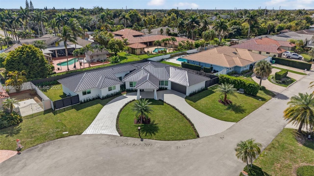 10380 SW 56th Ter, Miami, FL 33173 Photo