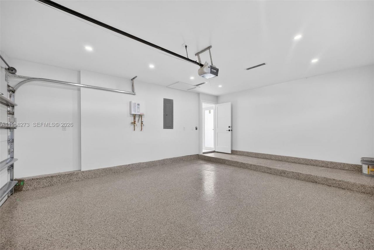 10380 SW 56th Ter, Miami, FL 33173 Photo