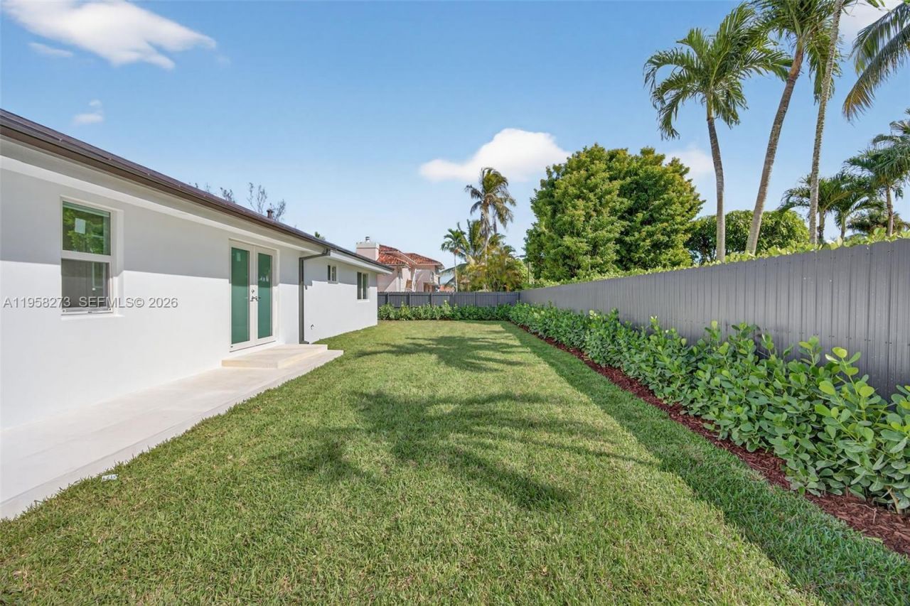 10380 SW 56th Ter, Miami, FL 33173 Photo