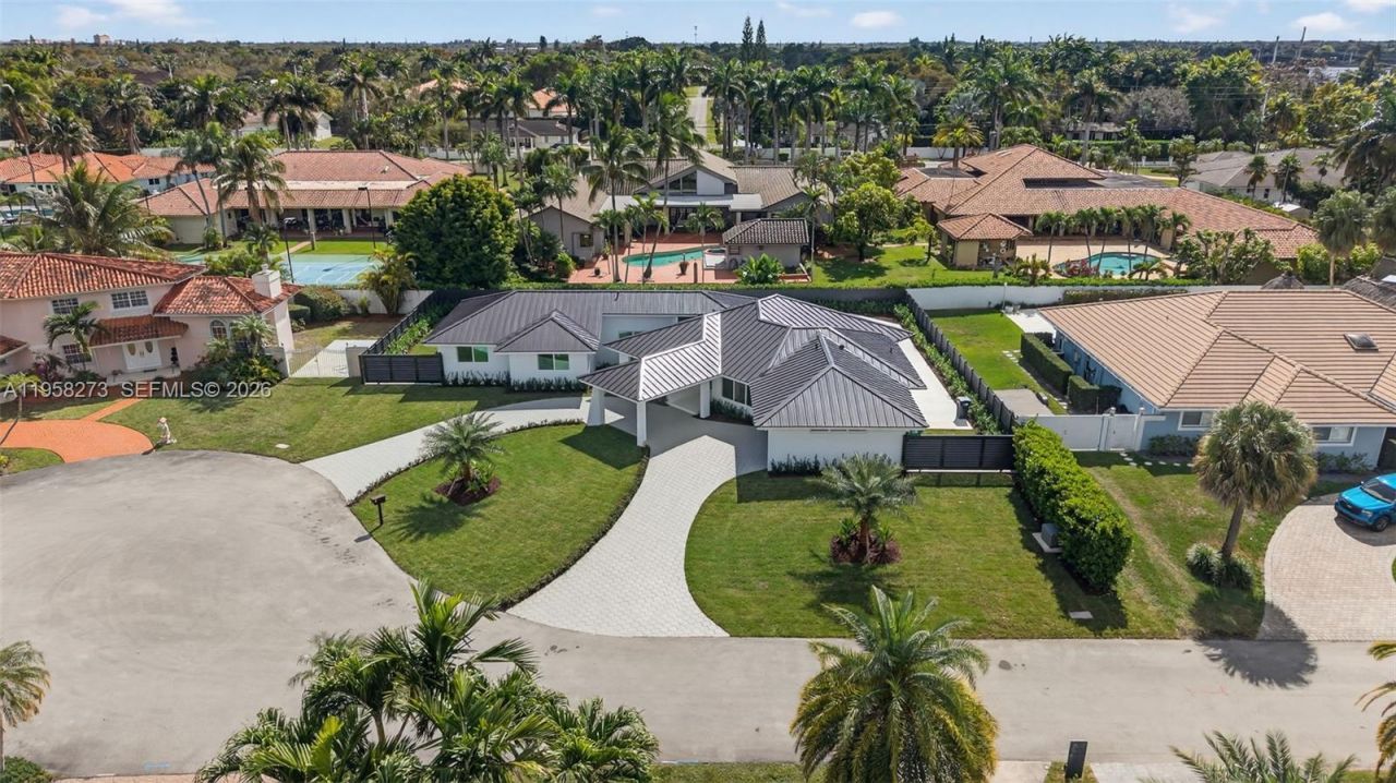 10380 SW 56th Ter, Miami, FL 33173 Photo