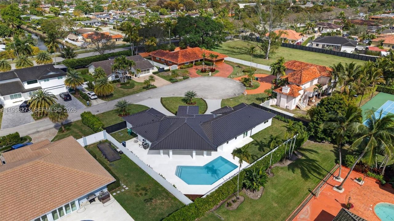 10380 SW 56th Ter, Miami, FL 33173 Photo