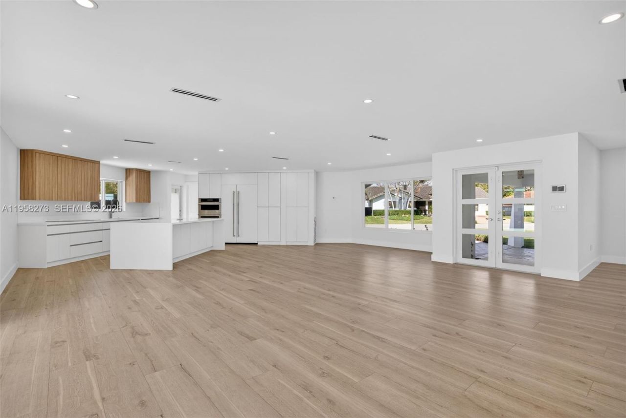 10380 SW 56th Ter, Miami, FL 33173 Photo