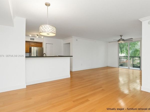 1900 Van Buren St, Unit 317B, Hollywood, FL 33020