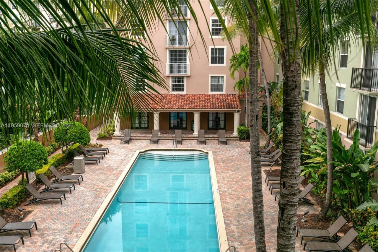 1900 Van Buren St, Unit 317B, Hollywood, FL 33020 Photo