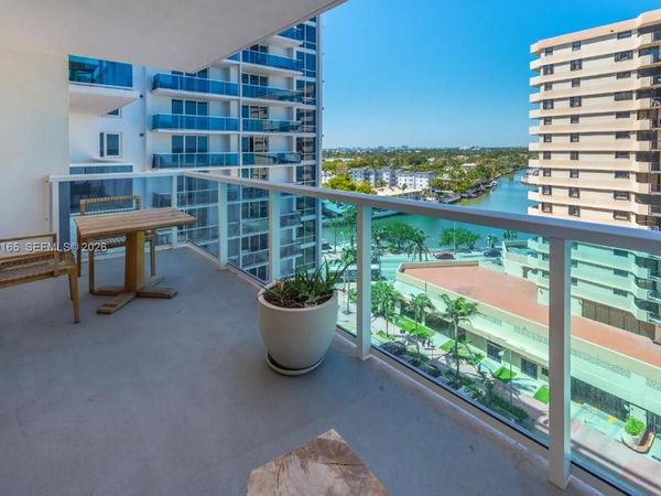 102 24th St, Unit 1007, Miami Beach, FL 33139