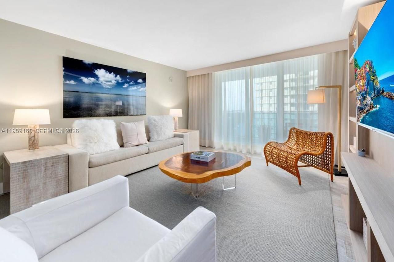 102 24th St, Unit 1007, Miami Beach, FL 33139 Photo