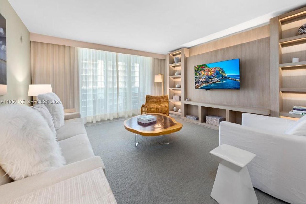 102 24th St, Unit 1007, Miami Beach, FL 33139 Photo
