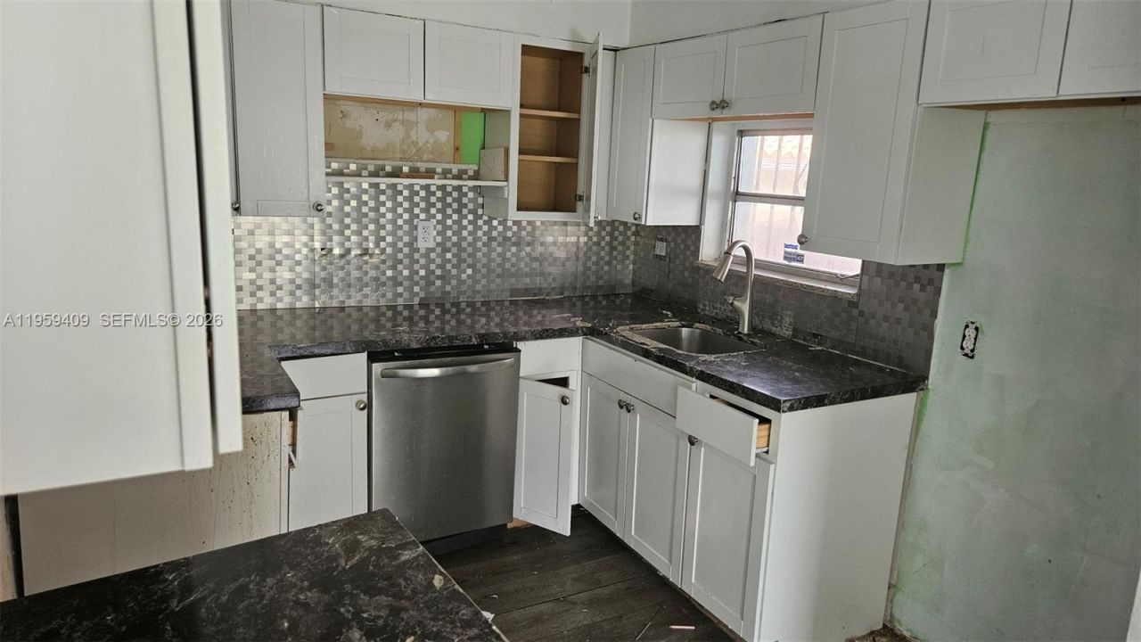 2102 SW 14th Ave, Miami, FL 33145 Photo