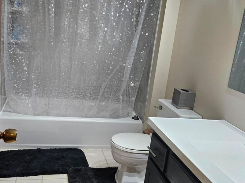 5305 Berrywood Drive, Columbus, OH 43220 Photo 12