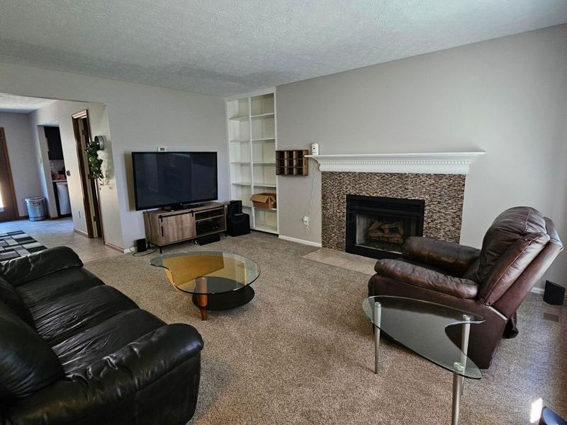 5305 Berrywood Drive, Columbus, OH 43220 Photo 2