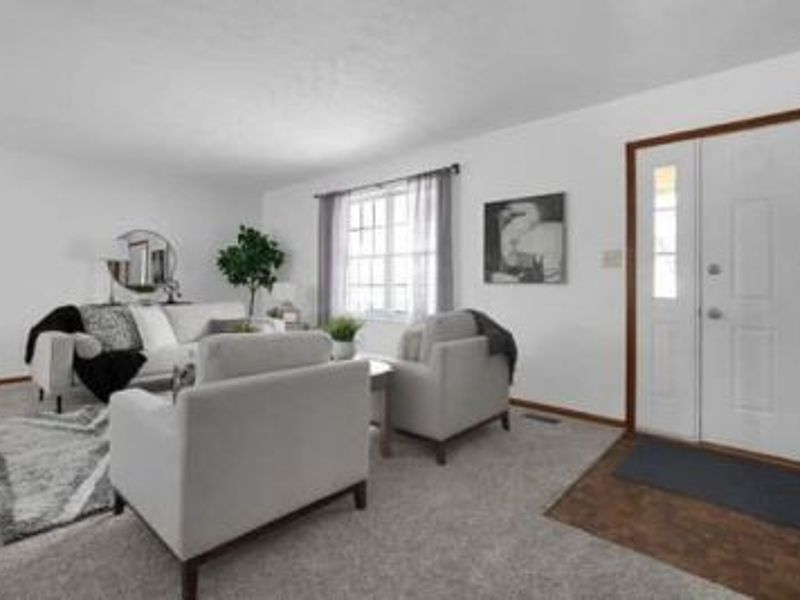 6415 Old Church Way, Reynoldsburg, OH 43068 Photo 3