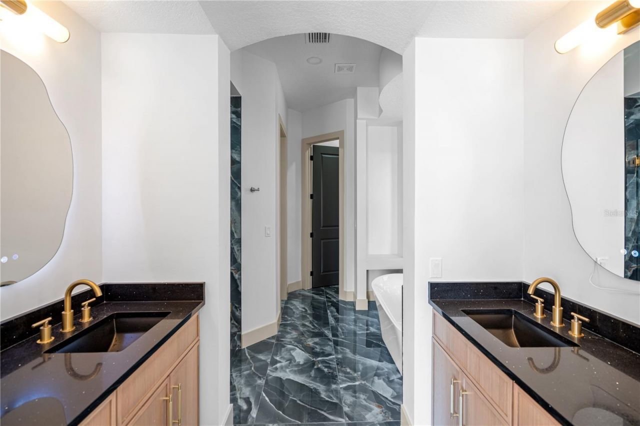 567 Baywood Drive S, Dunedin, FL 34698 Photo