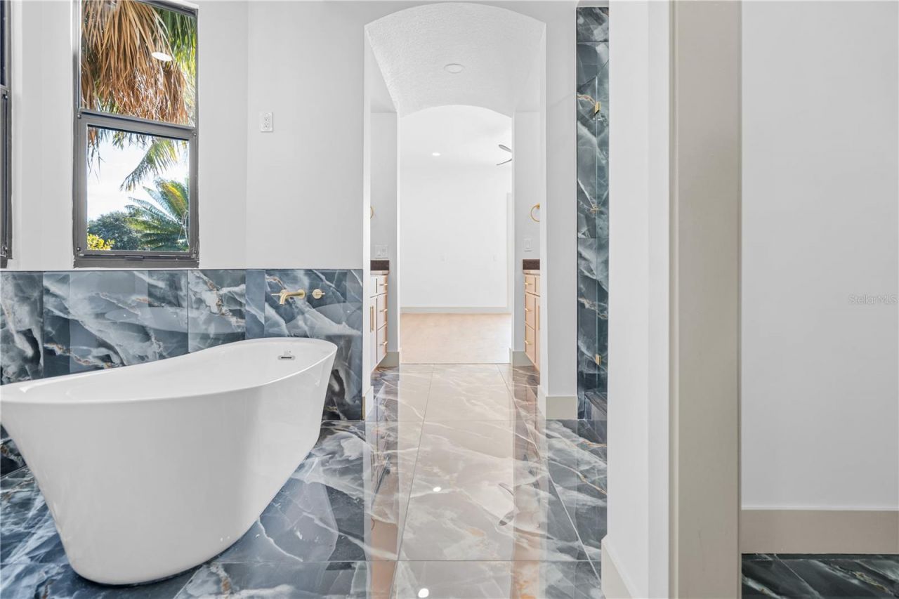 567 Baywood Drive S, Dunedin, FL 34698 Photo