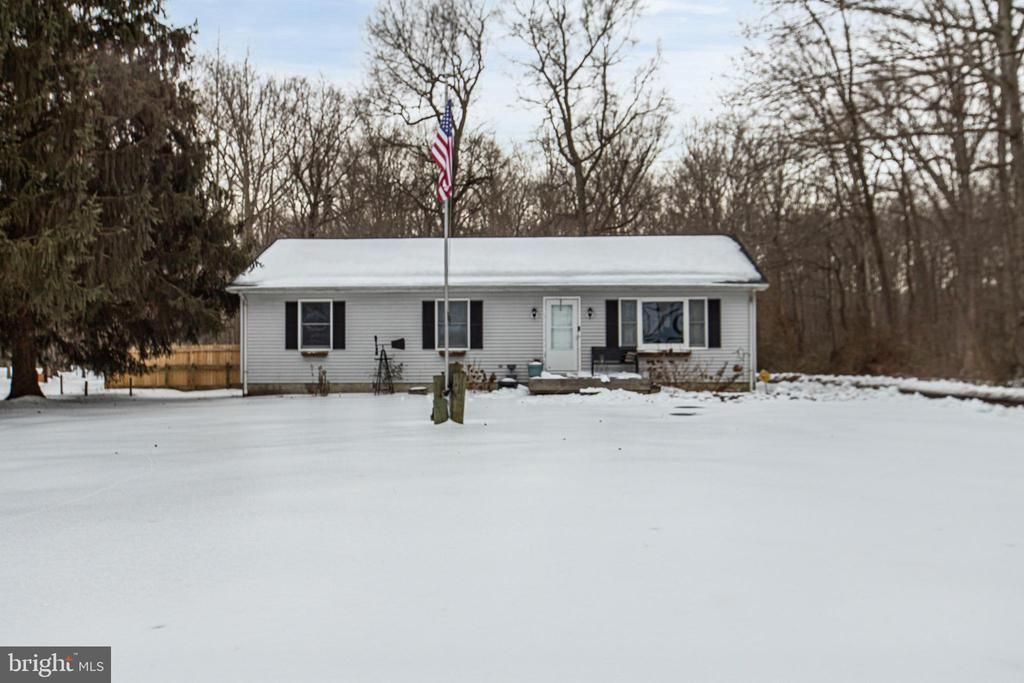 902 Vandyke Greenspring Road, Townsend, DE 19734 Main Photo