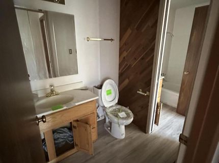 2295 Rock Boulevard, Sparks, NV 89431 Photo