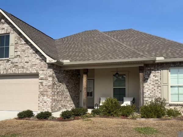 1547 Rangeland Ave, Zachary, LA 70791