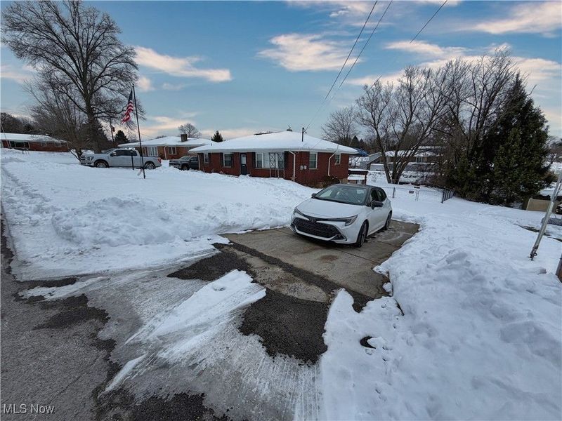 49221 S Meadowbrook Circle, East Liverpool, OH 43920 Photo 3