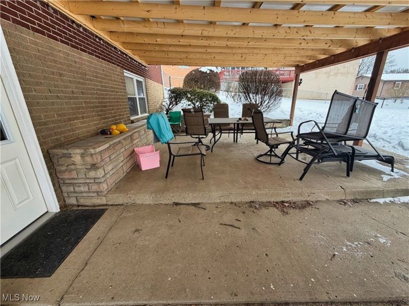 49221 S Meadowbrook Circle, East Liverpool, OH 43920 Photo 8