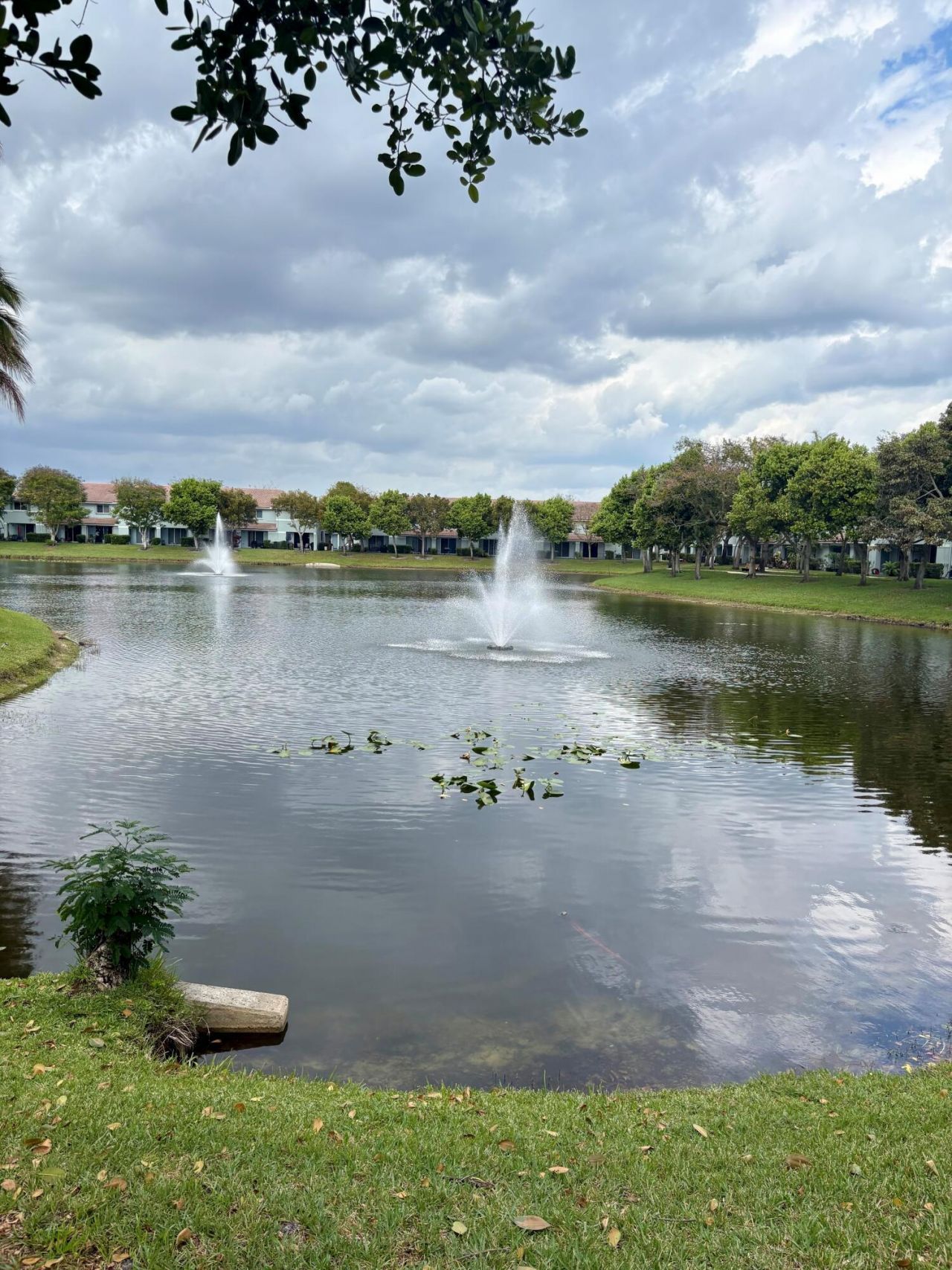 1966 Alamanda Way, Riviera Beach, FL 33404 Photo