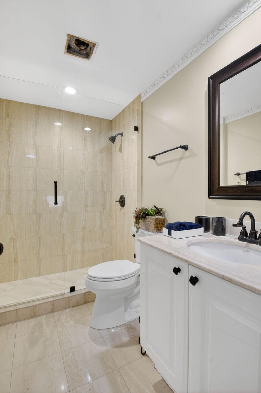 3700 S Ocean Boulevard, Unit 110b, Highland Beach, FL 33487 Photo