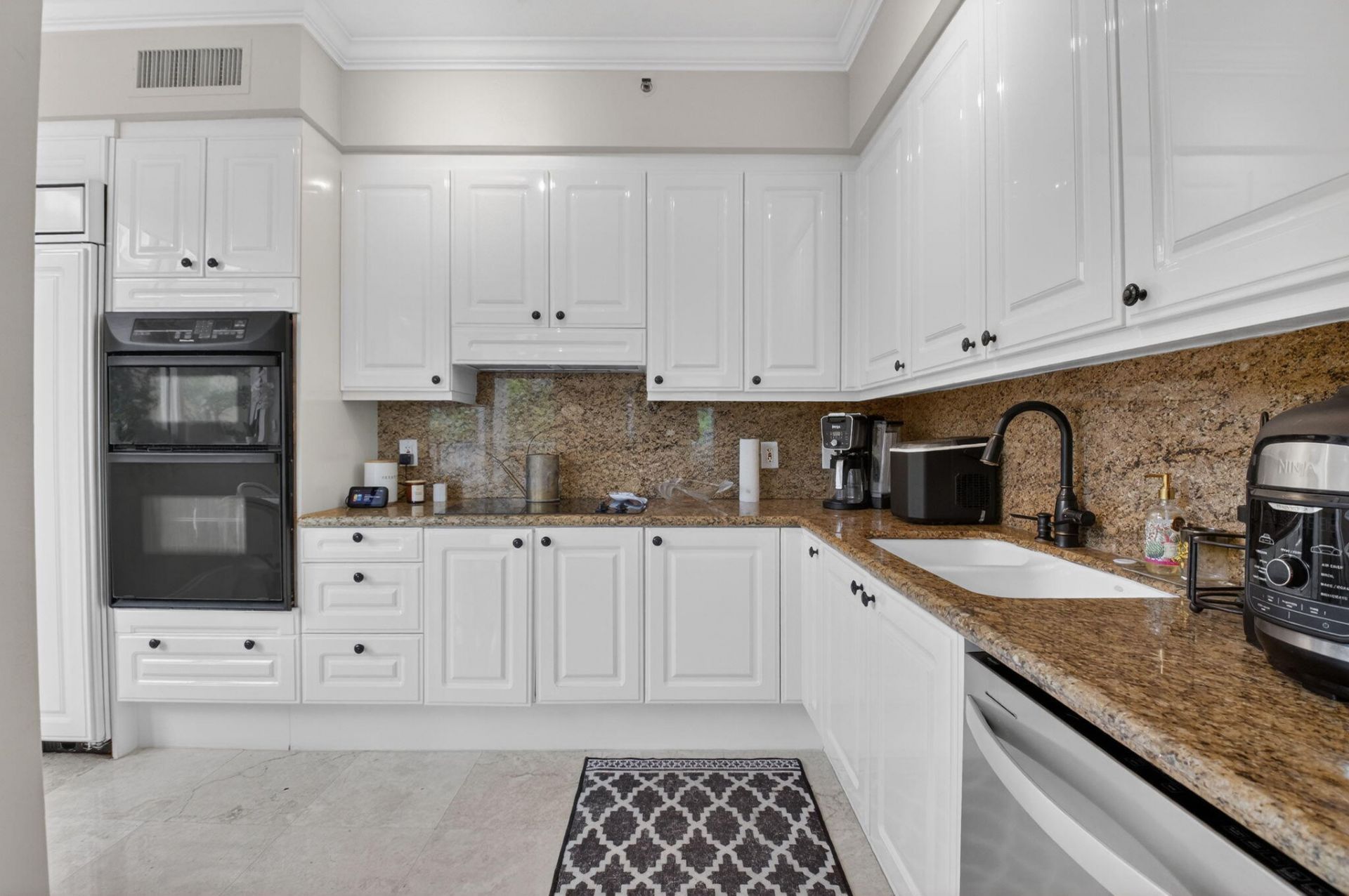 3700 S Ocean Boulevard, Unit 110b, Highland Beach, FL 33487 Photo