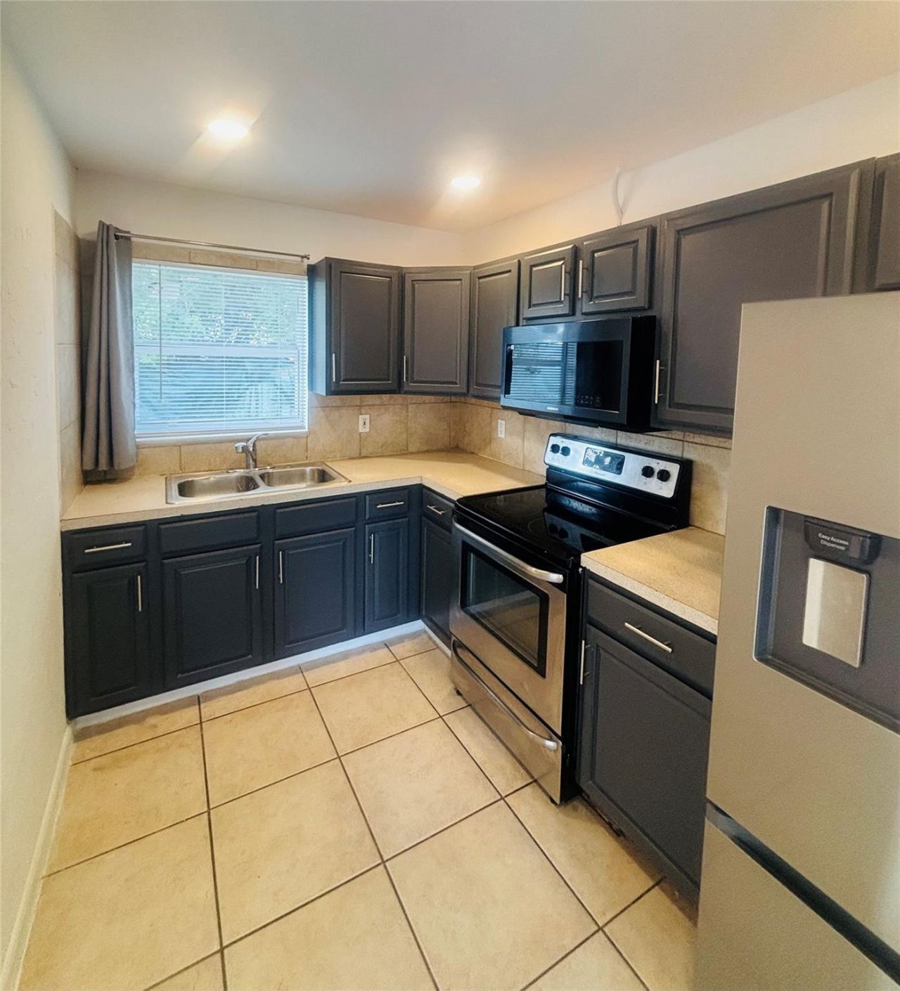 2671 NW 65th Avenue, Unit 1-2, Margate, FL 33063 Photo