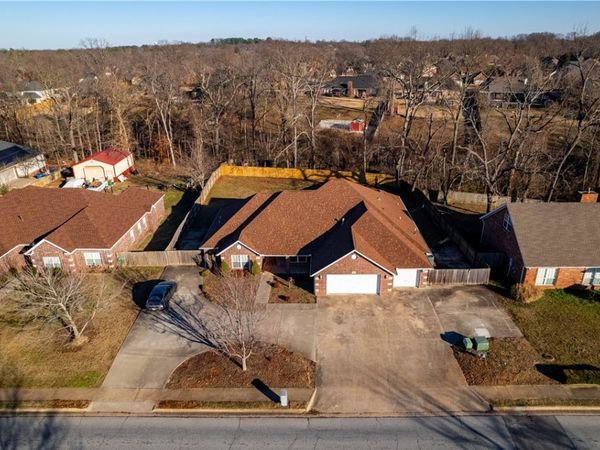 503 Tunbridge Drive, Bentonville, AR 72712