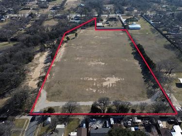 299 S Pleasant Woods Drive, Dallas, TX 75217