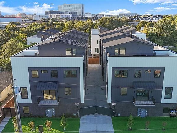 2203 Hondo Avenue, Unit 105, Dallas, TX 75219