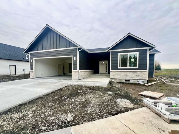 516 Maple Court, Genesee, ID 83843