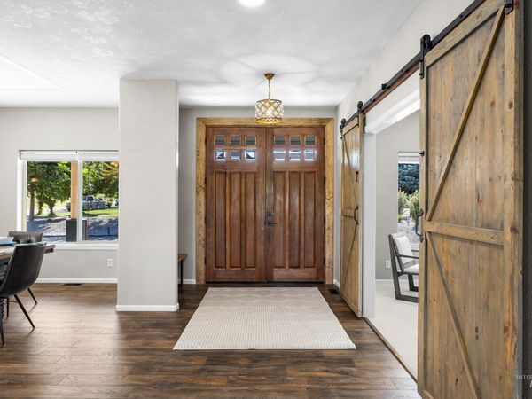 14119 Silver Ridge Rd, Caldwell, ID 83607