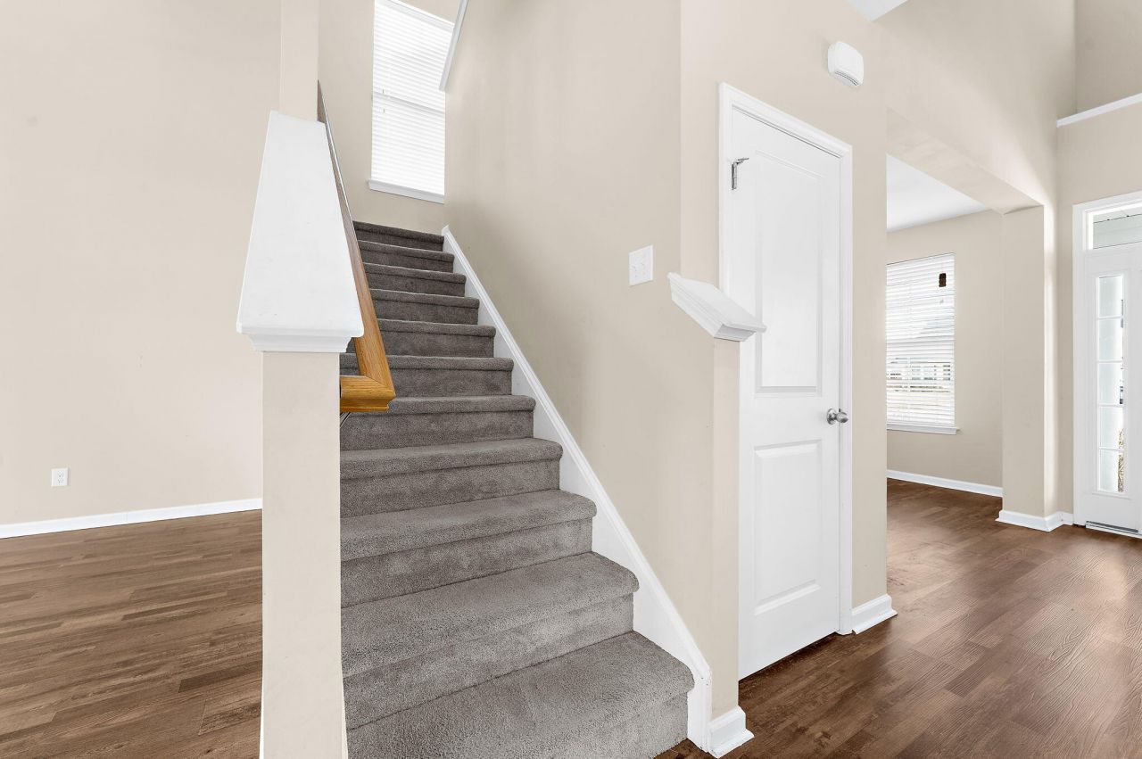 2206 Pimlico Drive Photo 26