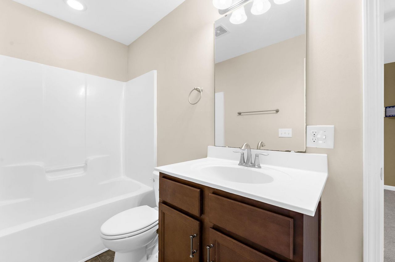 2206 Pimlico Drive Photo 35