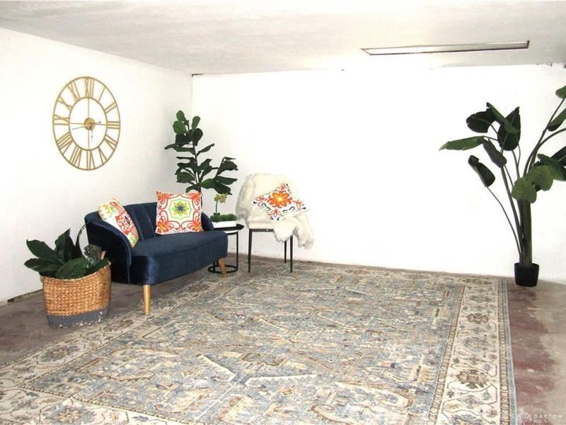 921 Weng Avenue, Dayton, OH 45420 Photo 11